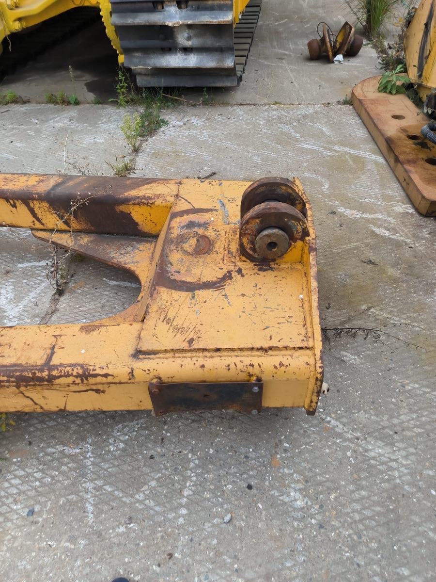 Стрела D355C Komatsu — фото 10